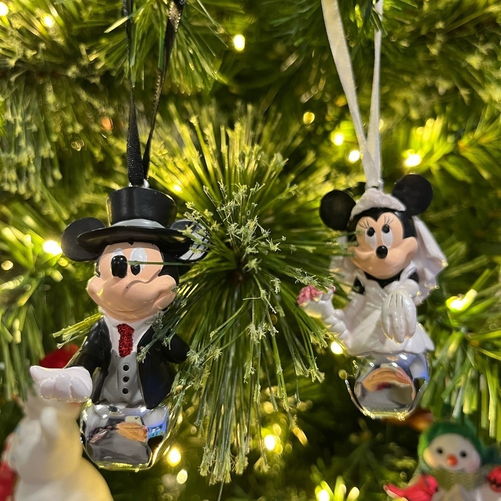 Disney Parks Bride and Groom Mickey and Minnie Wedding Bell Ornament Set - Picture 3 of 9
